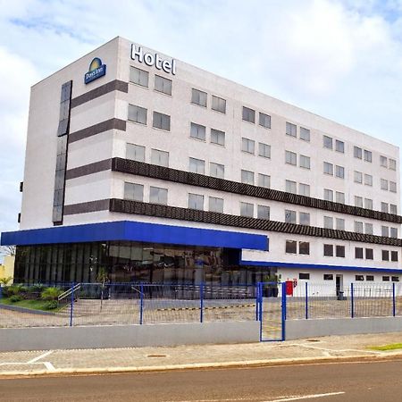 Days Inn By Wyndham Cascavel Cascavel  Zewnętrze zdjęcie