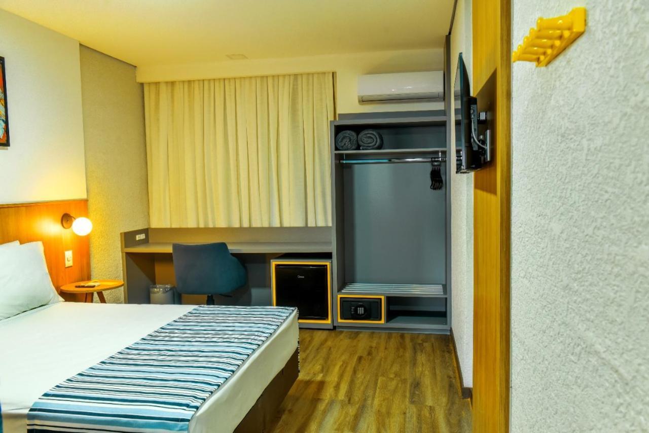 Days Inn By Wyndham Cascavel Cascavel  Zewnętrze zdjęcie