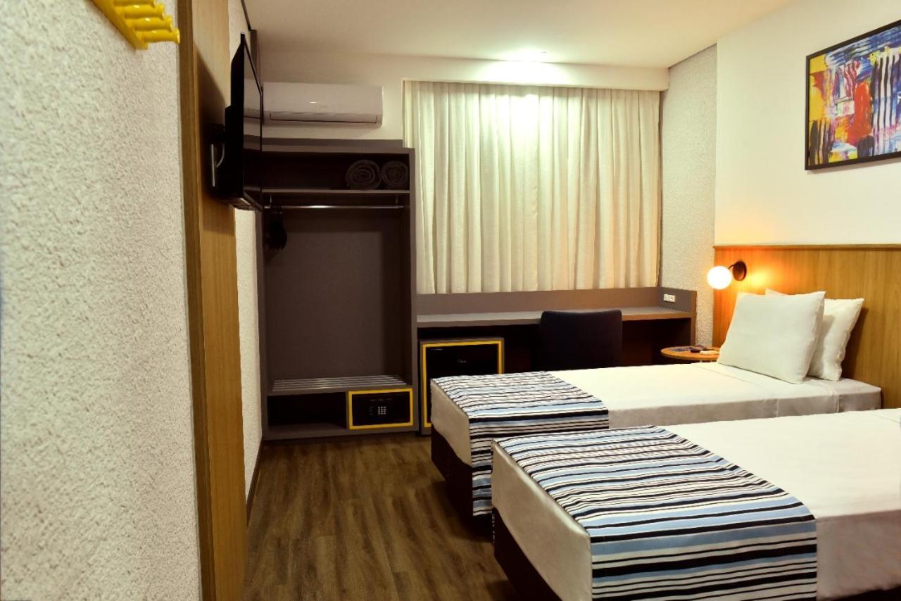 Days Inn By Wyndham Cascavel Cascavel  Zewnętrze zdjęcie